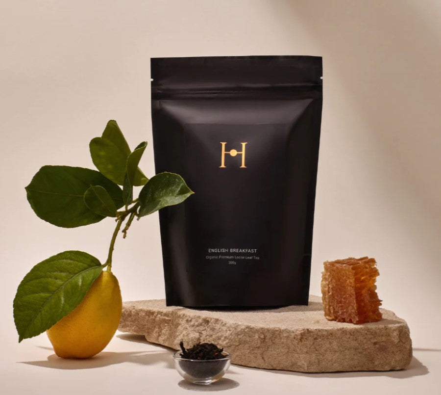 A robust and full-bodied traditional blend of organic black Assam and black Keemun tea rich in antioxidants. This blend brews a vibrant amber colour imparting smooth, malty and spicy undertones, reminiscent of unsweetened cocoa. Organic Hand blended in Australia Not tested on animals Vegan friendly 200g. Front