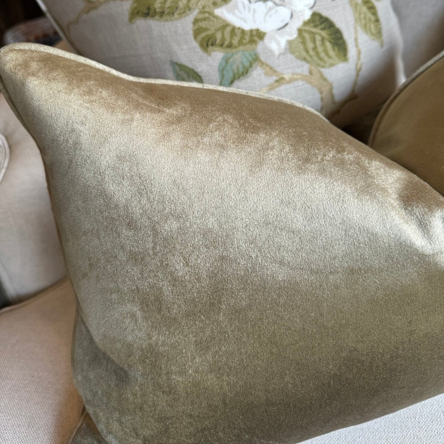 The Gold Velvet Lumbar Cushion offers a touch of luxury to any room. Its feather inserts provide unparalleled comfort, while its durability and ease of cleaning make it a practical choice. Mix and match with other cushions for a bold, dimensional look.