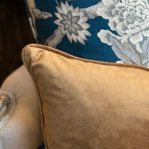 Honeycomb Velvet Lumbar Cushion