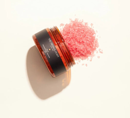 Crafted with plant extracts of Rosewood + Geranium these 100% pure + natural mineral salts will create a bathing experience unlike any other. When immersed in water, the floral allure of the essential oils are released through the steam - encompassing you in a warm and comforting embrace. Take a moment for you and soak in the sublime and let your body and mind unwind.