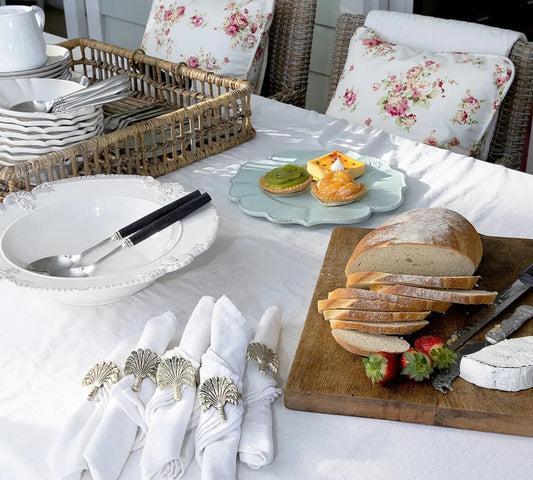 Effortlessly elegant, this timeless ivory tablecloth measures 180cm x 270cm and is suitable for both everyday use and special occasions. Crafted from a blend of linen and cotton, it offers the perfect combination of versatility and easy maintenance, making it a must-have for any table setting.