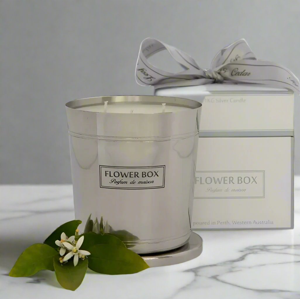 Fig Leaf & Cedar - Hallmark Candle - 1kg