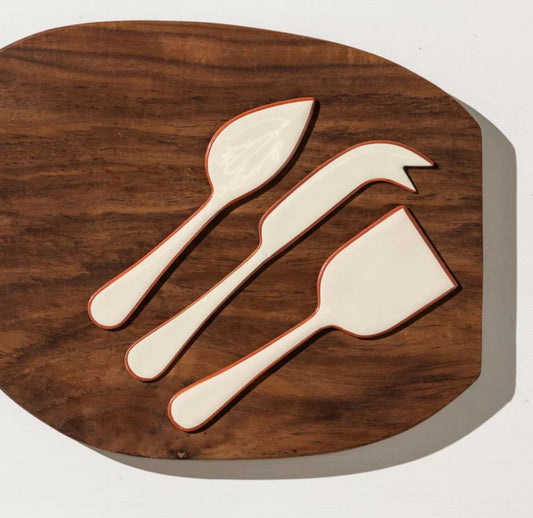 Alder Cream Enamel Cheese Set
