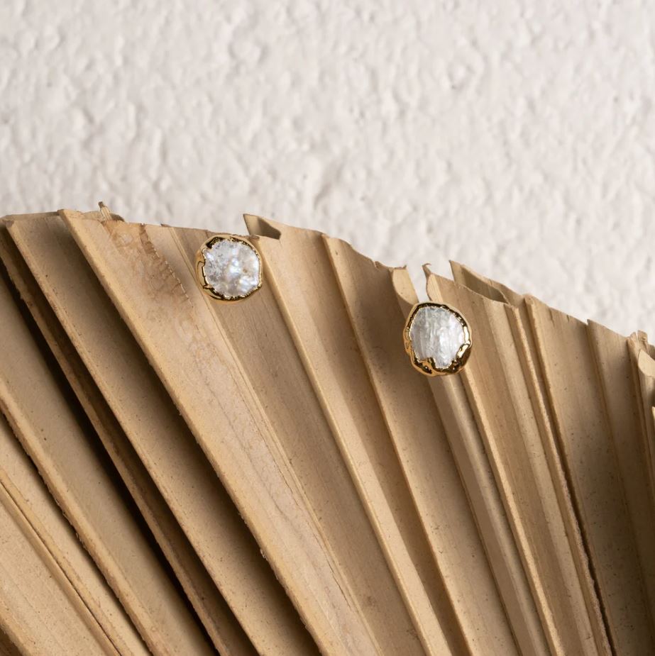 Artorian Freshwater Pearl Stud Earrings