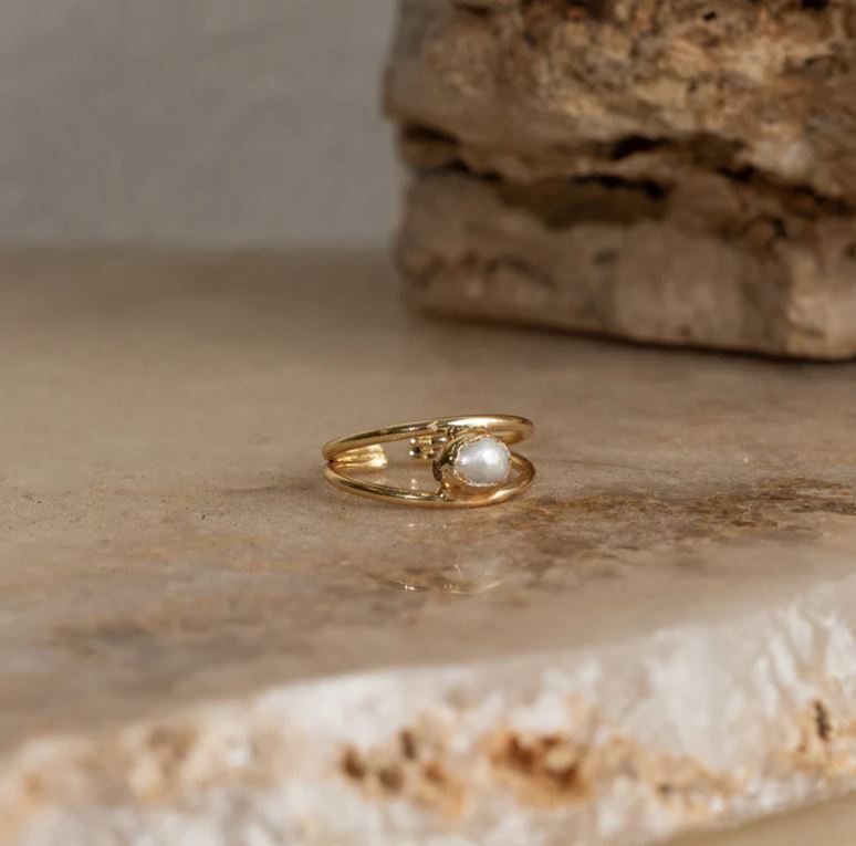 Denys Freshwater Pearl Ring