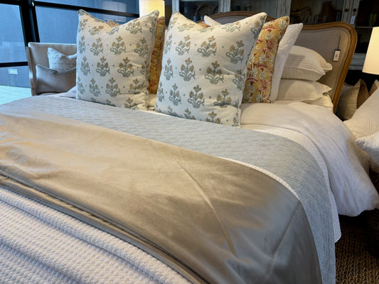 Champagne Velvet Throw - 140cm x 240cm