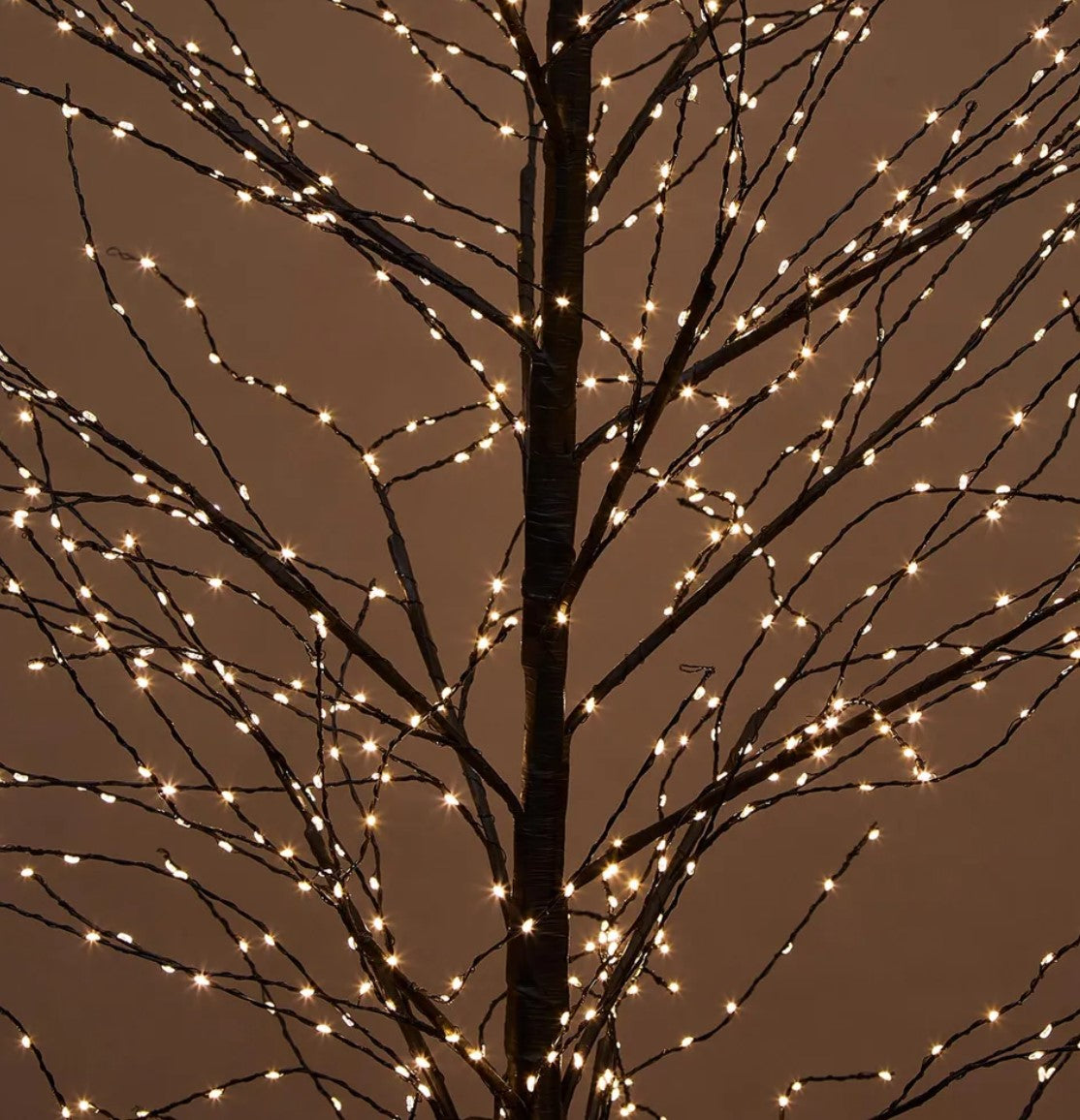 The enchanting LED Christmas Tree stands tall at 180cm and features 1300 warm white lights, with 20% of them elegantly twinkling to create a mesmerizing effect. Its flexible branches allow for customizable positioning and its warm glow invites a cozy, inviting atmosphere, perfect for setting a festive mood. Simply plug it in and instantly transform your indoor area into a captivating holiday scene!
