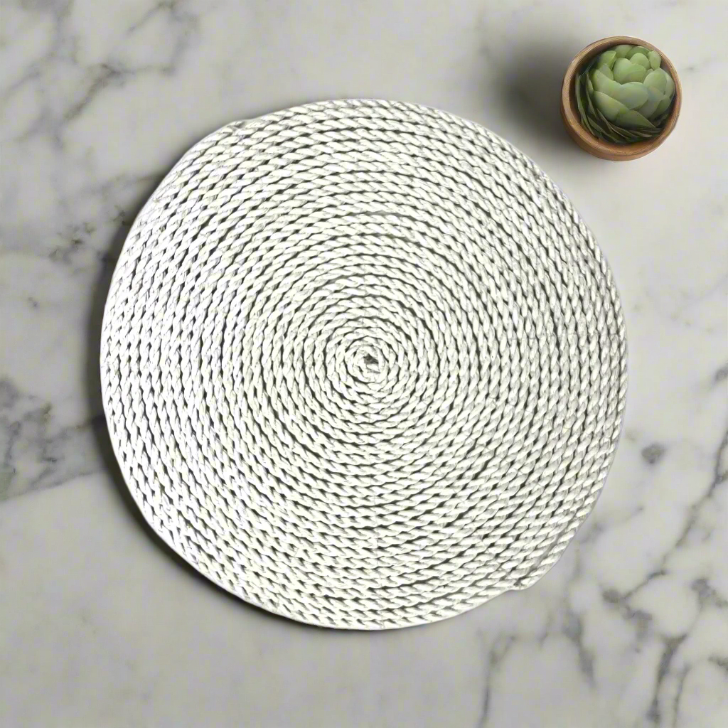 White Twisted Pandan Placemat