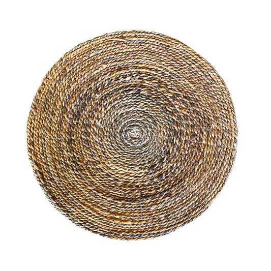 Transform your home with our Meja Side Table's beautifully handwoven texture. Skillfully crafted in South East Asia and designed in a durable cylindrical shape, this piece exudes both style and strength. Made from natural tones of water hyacinth, it is the perfect addition to any space. Top