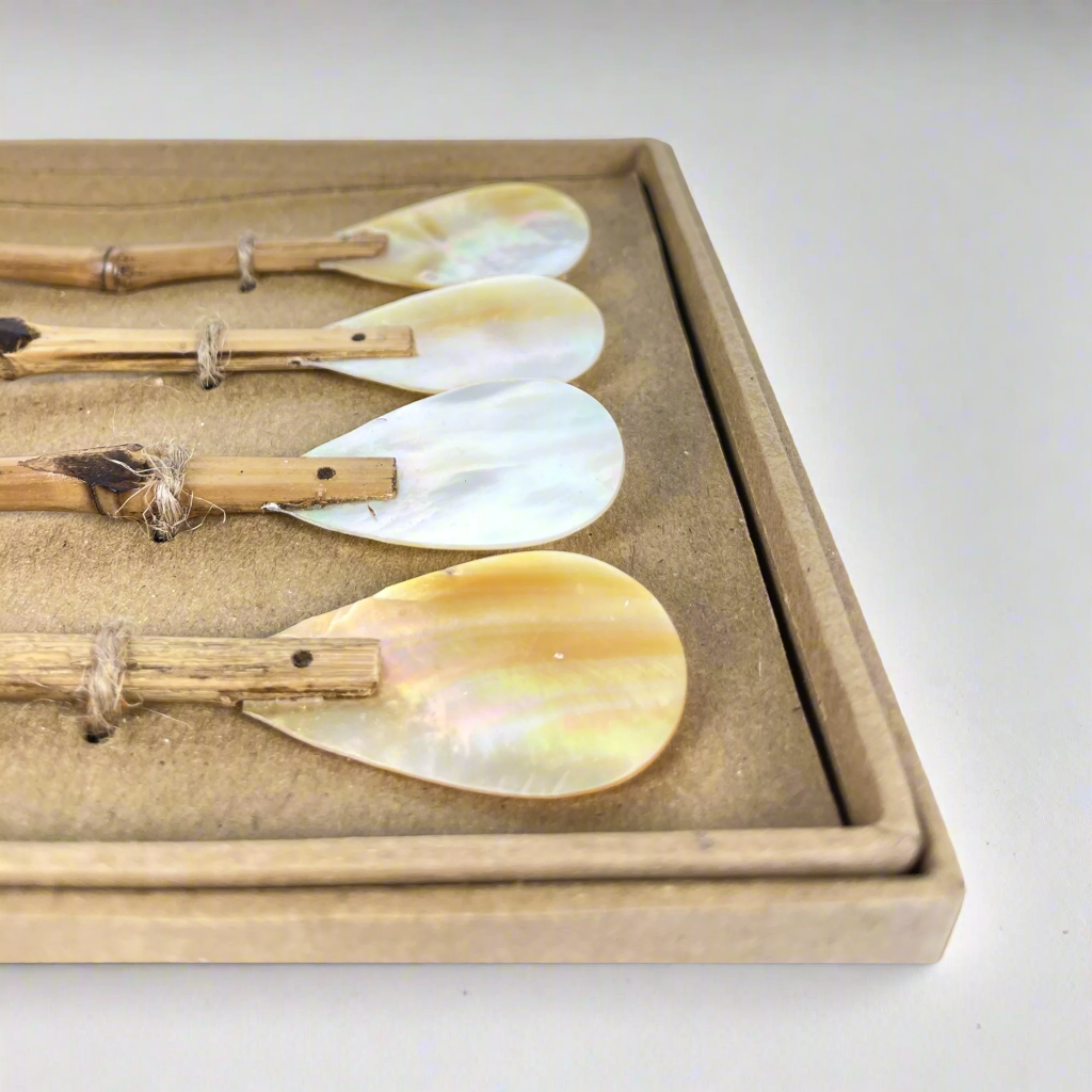 Capiz Spoon - Set Of 4