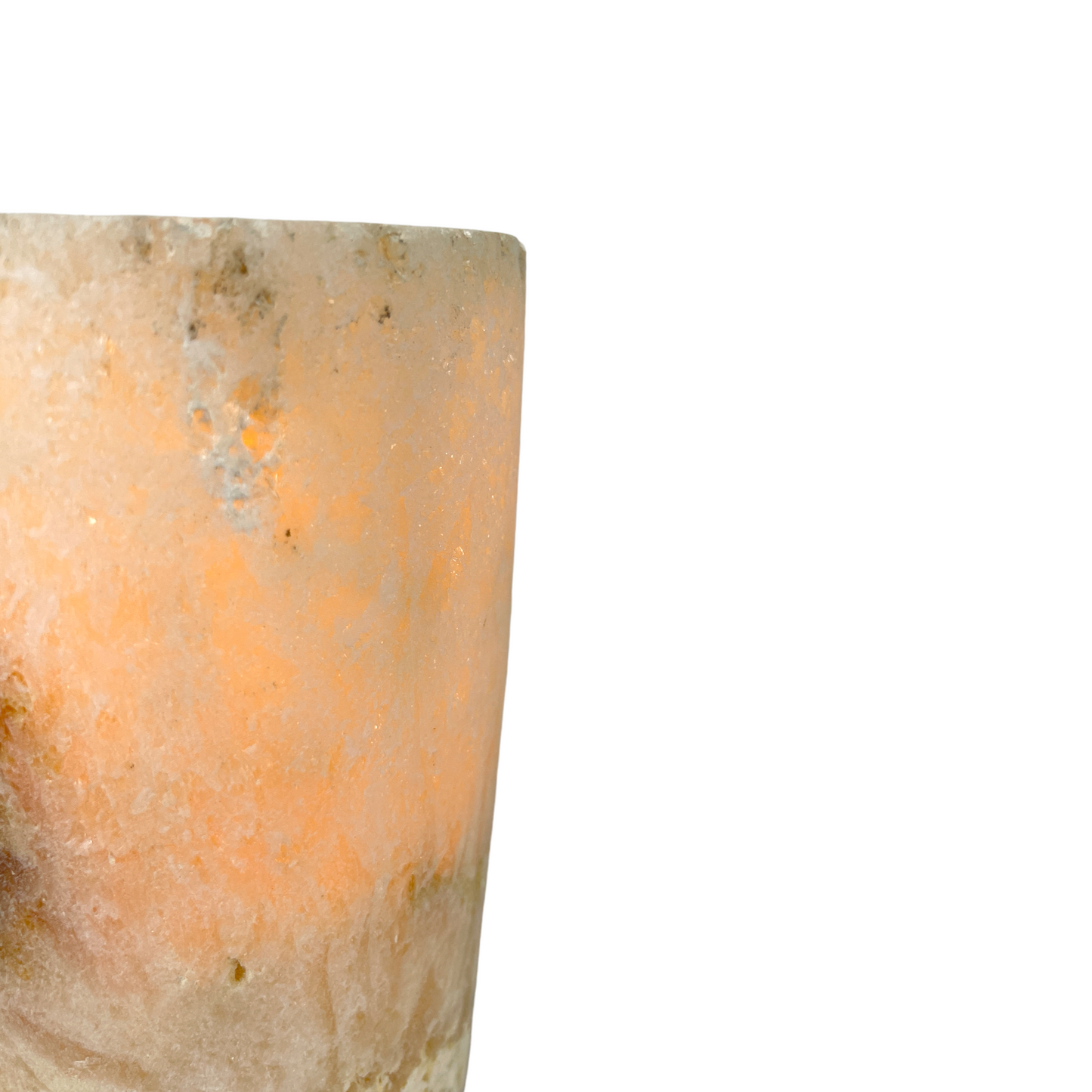 The Hand-carved Chahaya Onyx Candle Holder is an elegant candleholder with natural opaque translucence, perfect to set off your dinner table, fireplace or window ledge. Detail.