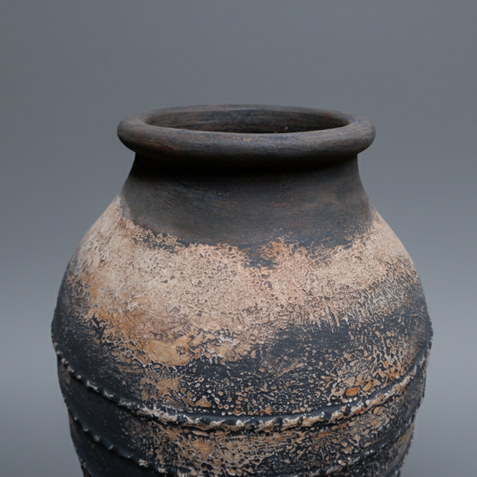 Ondina Distressed Terracotta Pot