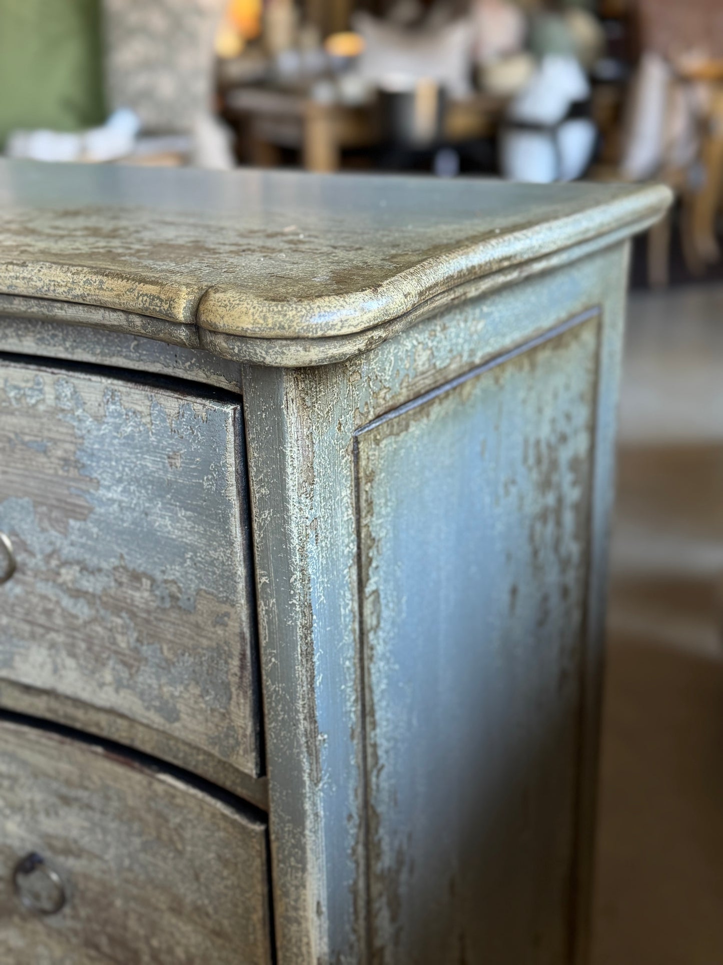 Bourges Distressed 3 Drawer Dresser