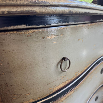 La Rochelle Distressed 3 Drawer Dresser