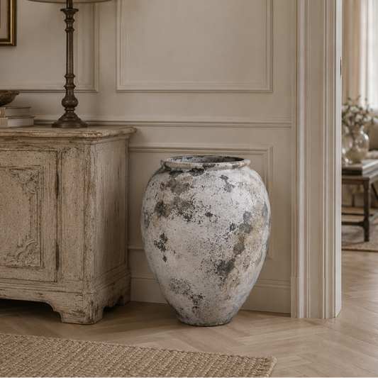 Rocco White & Grey Distressed Pot