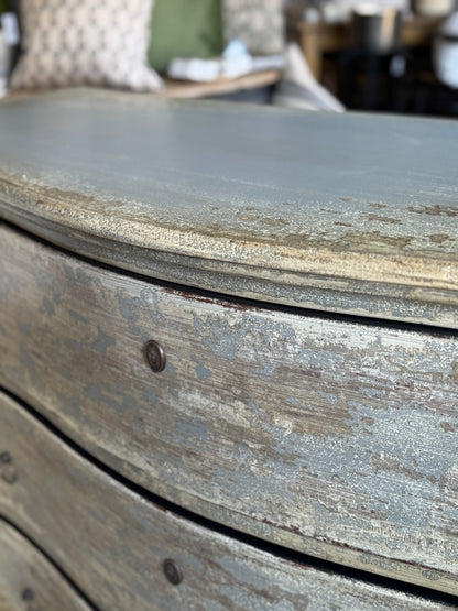 Bourges Distressed 3 Drawer Dresser