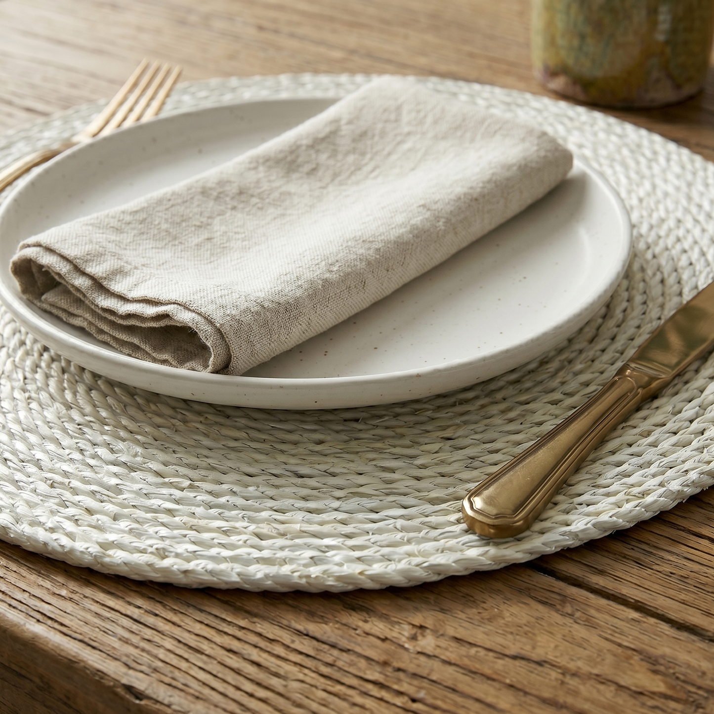 White Twisted Pandan Placemat