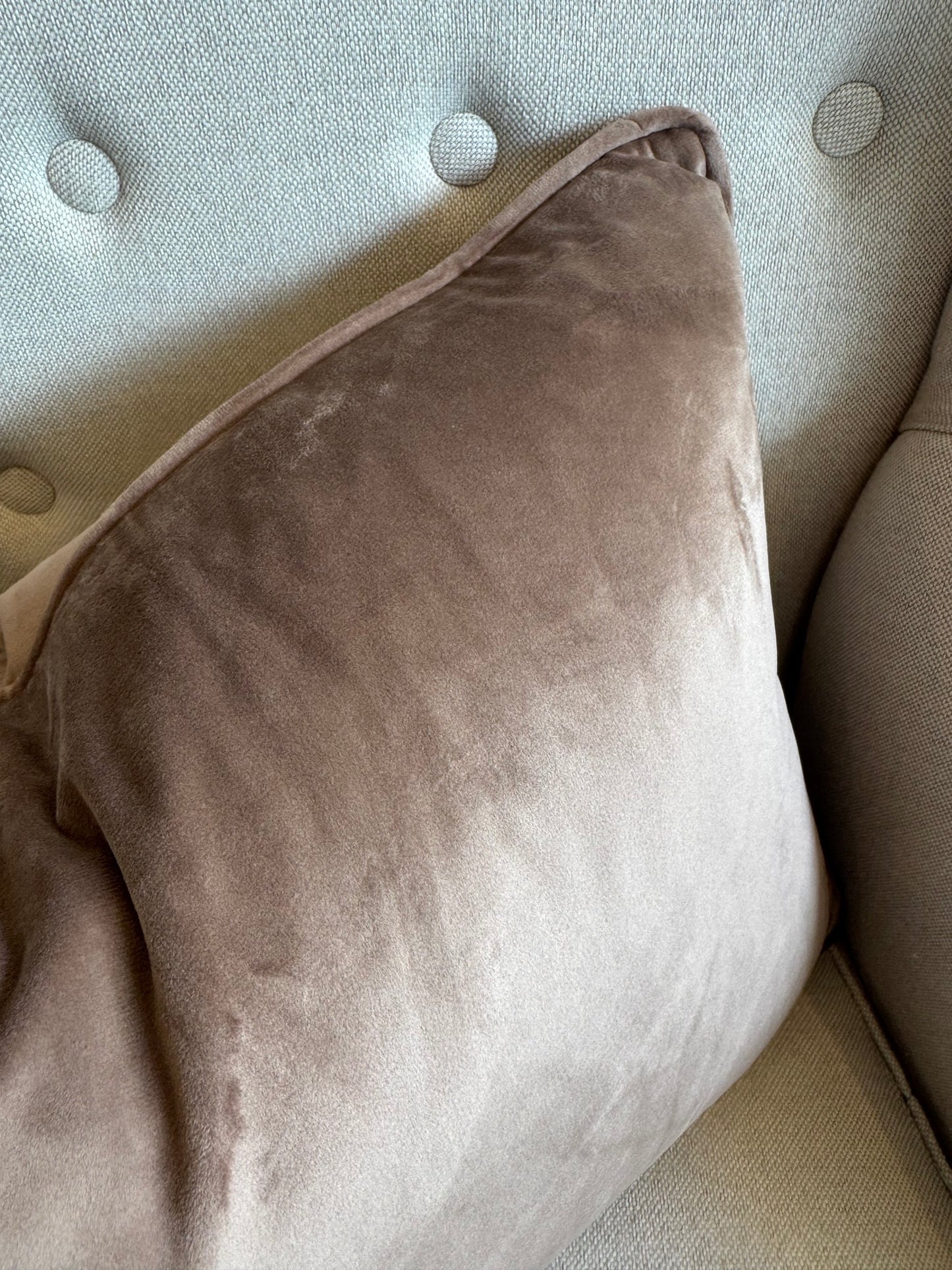 Experience the luxurious softness of our Mocha Velvet Lumbar Cushion. This cushion adds both style and indulgence to any room, featuring a hidden zipper for effortless use. Filled with feather inserts for ultimate comfort and easily machine washable on a delicate cycle. Perfectly suitable for any sofa or bed.