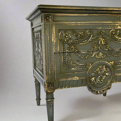 Daphne Mahogany Side Table