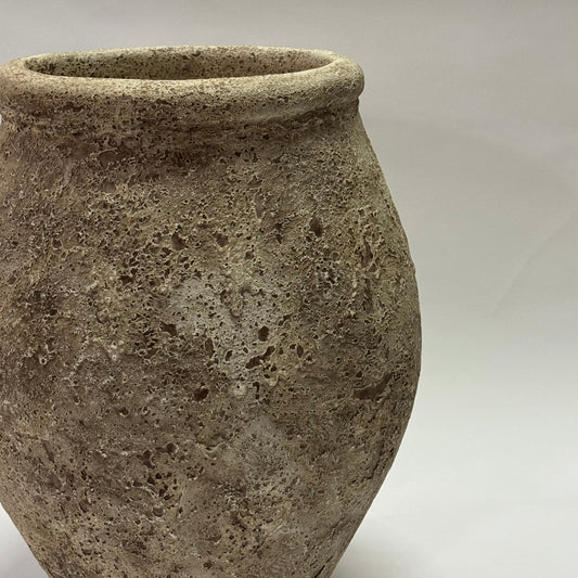 Sorgues Distressed Terracotta Pot