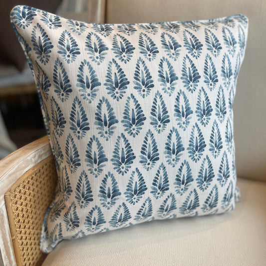 Discover Lacefield Textiles Agave Linen Patterned Cushion for an exquisite craftsmanship. The heavyweight fabric provides a pleasant tactile experience with a blue pattern set against a natural hue. Includes a luxe feather insert.