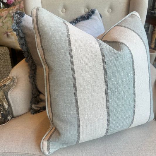 This gorgeous Duck Egg Blue Stripe Linen Cushion features a classic design, making it the perfect addition to any room. You can mix and match it with other patterned or solid cushions for a stylish and comfortable vibe. Includes a luxurious soft feather insert for added comfort.