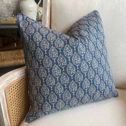 Crafted from Slender Morris' sumptuous heavyweight linen cotton blend fabric, this stand-out Sapphire Kemble Linen Cushion displays the Kemble pattern with a deep blue base, adorned with delicate pastel tones, creating an elegant and graceful accompaniment to your plush home decor.