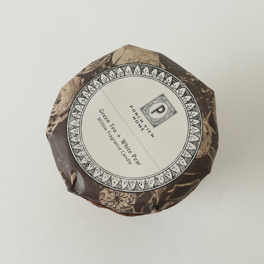 Willow Green Tea & White Pear Scented Candle