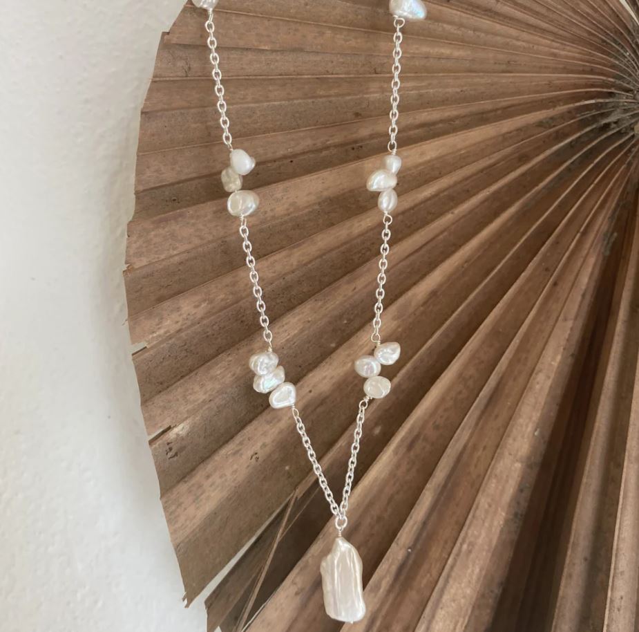 Cyra Freshwater Pearl & Silver Necklace