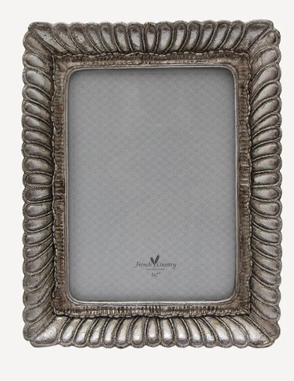 Fanned Pewter Photo Frame 5" x 7"