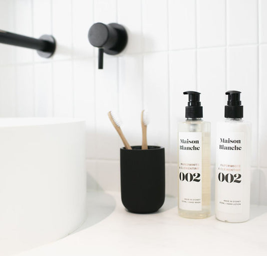 002 Paperwhite & Clementine Hand Wash