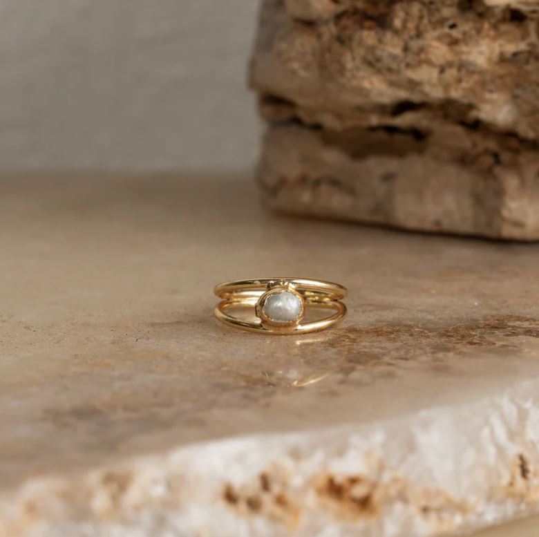 Denys Freshwater Pearl Ring