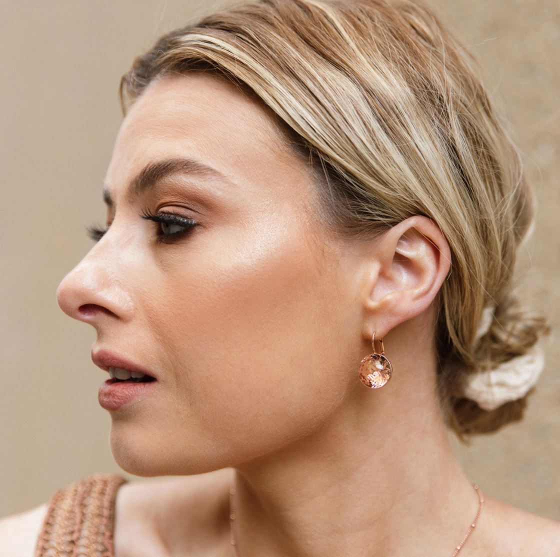 Vintage Rose Crystal Drop Earrings – Rose Gold Plated