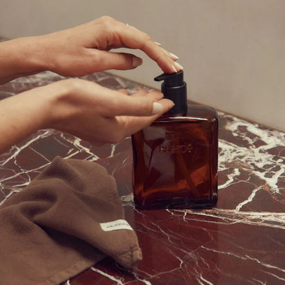 Saardé Hand & Body Wash 300ml - Qualia