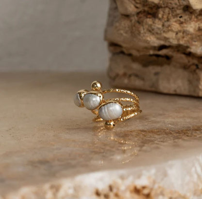 Xinia Trio Pearl Ring
