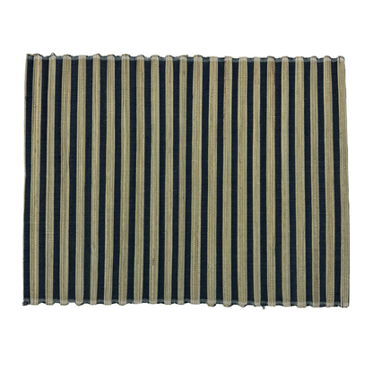 The Handwoven Diah Water Hyacinth Navy & Natural Striped Placemat - Set Of 4 are sure to elevate any table setting. Crafted from Water Hyacinth with a classic pattern, they can easily fit into many palettes, while providing protection to your tabletops.