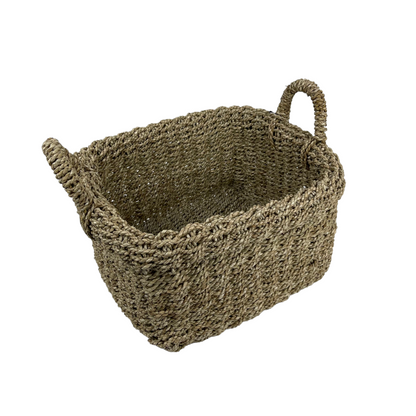 Tightly handwoven from seagrass, our Saudari Seagrass Baskets feature sturdy handles which add charm and understated style. Use to display indoor plants or for a wide range of storage options. Single.