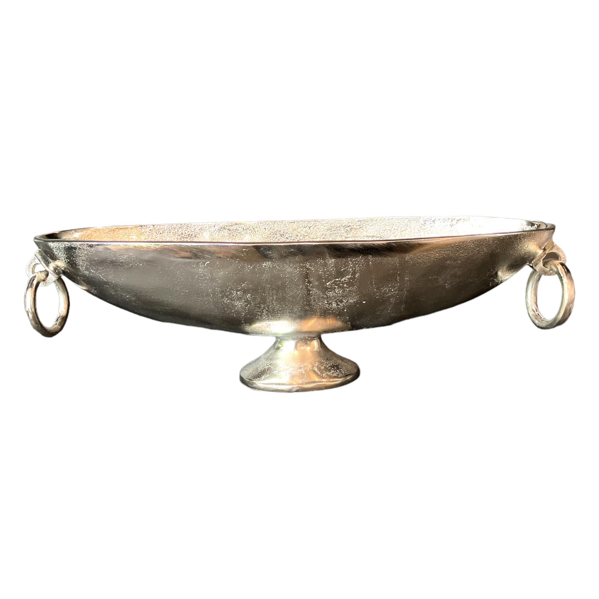 The Gordes Oval Champagne Bowl is cast in solid aluminium with a silver finish.&nbsp; Perfect for adding an elegant touch to your table and special occasions.