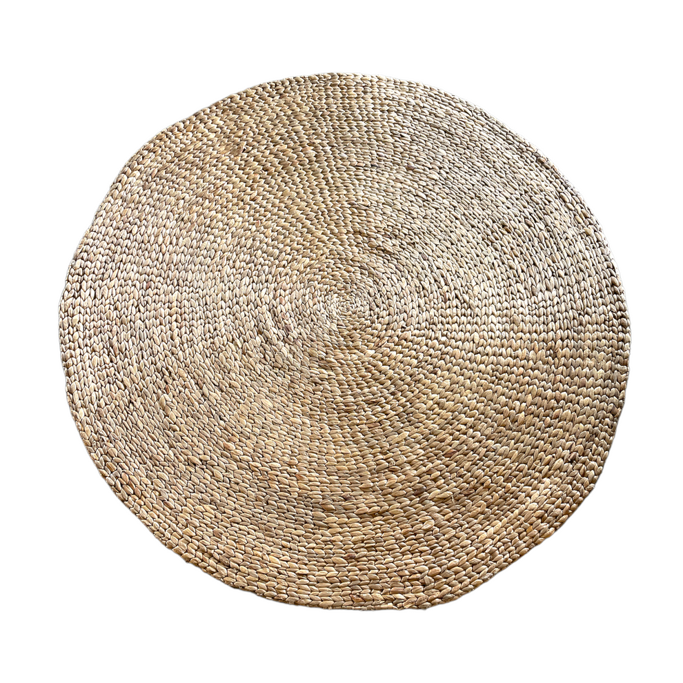 Cantik Water Hyacinth Round Rug – HOME by MB