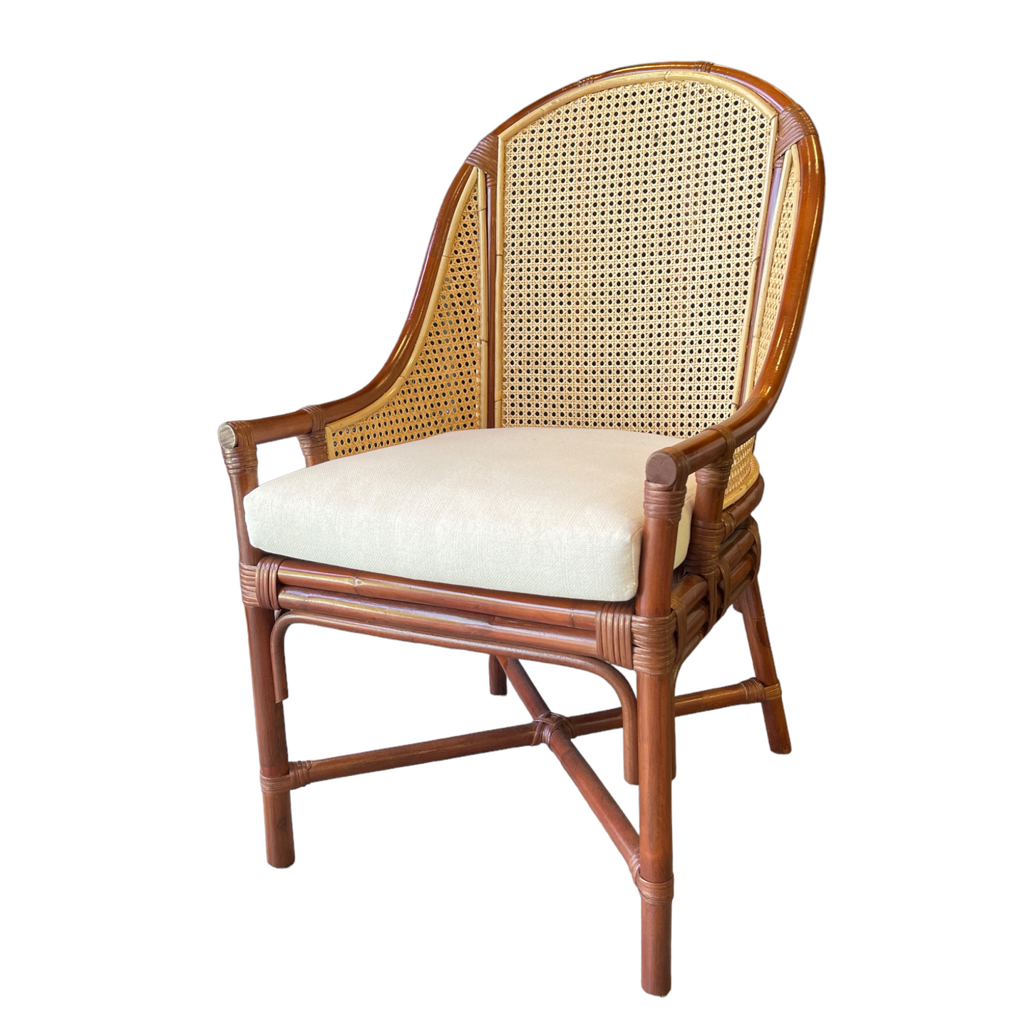 The Anggun Rattan Armchair is the ultimate in natural comfort and style. The rattan material gives the chair a beautifully tactile and natural quality. Style with a scatter cushion or throw for extra comfort. Front